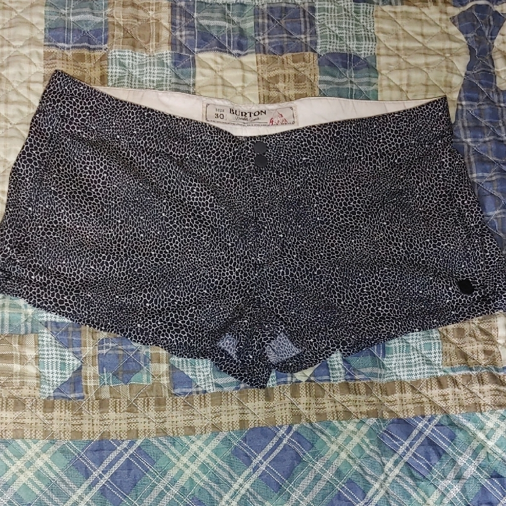 Burton Speckled Black and White Shorts